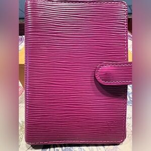 Louis Vuitton Raspberry Fuchsia Leather Epi Agenda PM Cover Notebook Planner EUC
